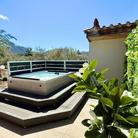 Blue Topaz Two Pool And Villa Nauplie